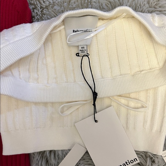 NWT • Reformation bundle XS tops - Picture 2 of 7